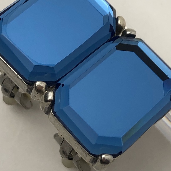 VTG EMERALD CUT BLUE MIRROR GLASS EARRINGS - Picture 4 of 13